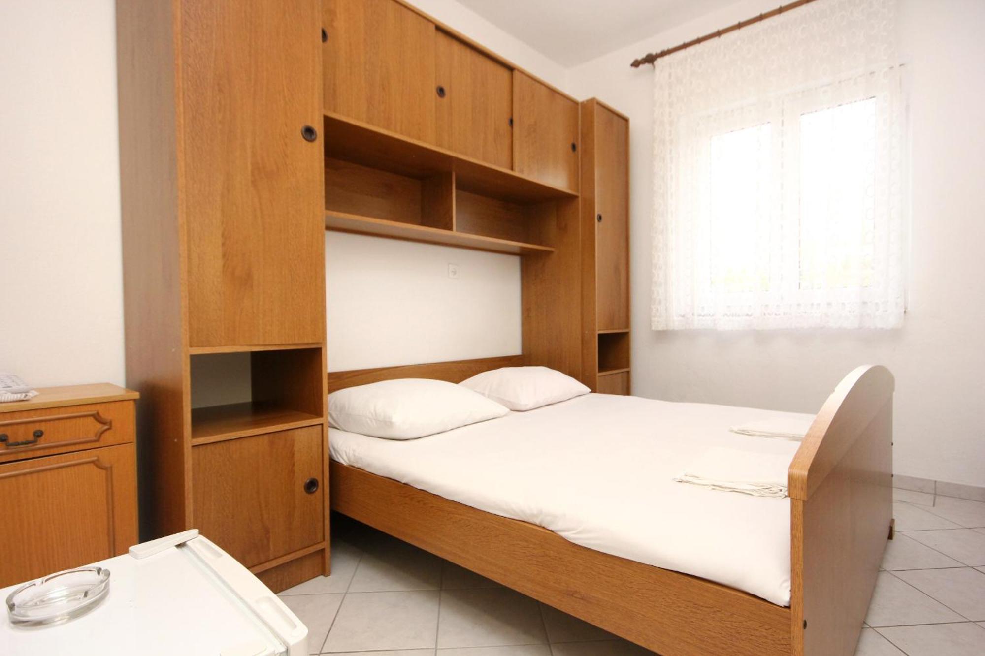 Apartments And Rooms By The Sea Pag - 3152 Pag Town Dış mekan fotoğraf