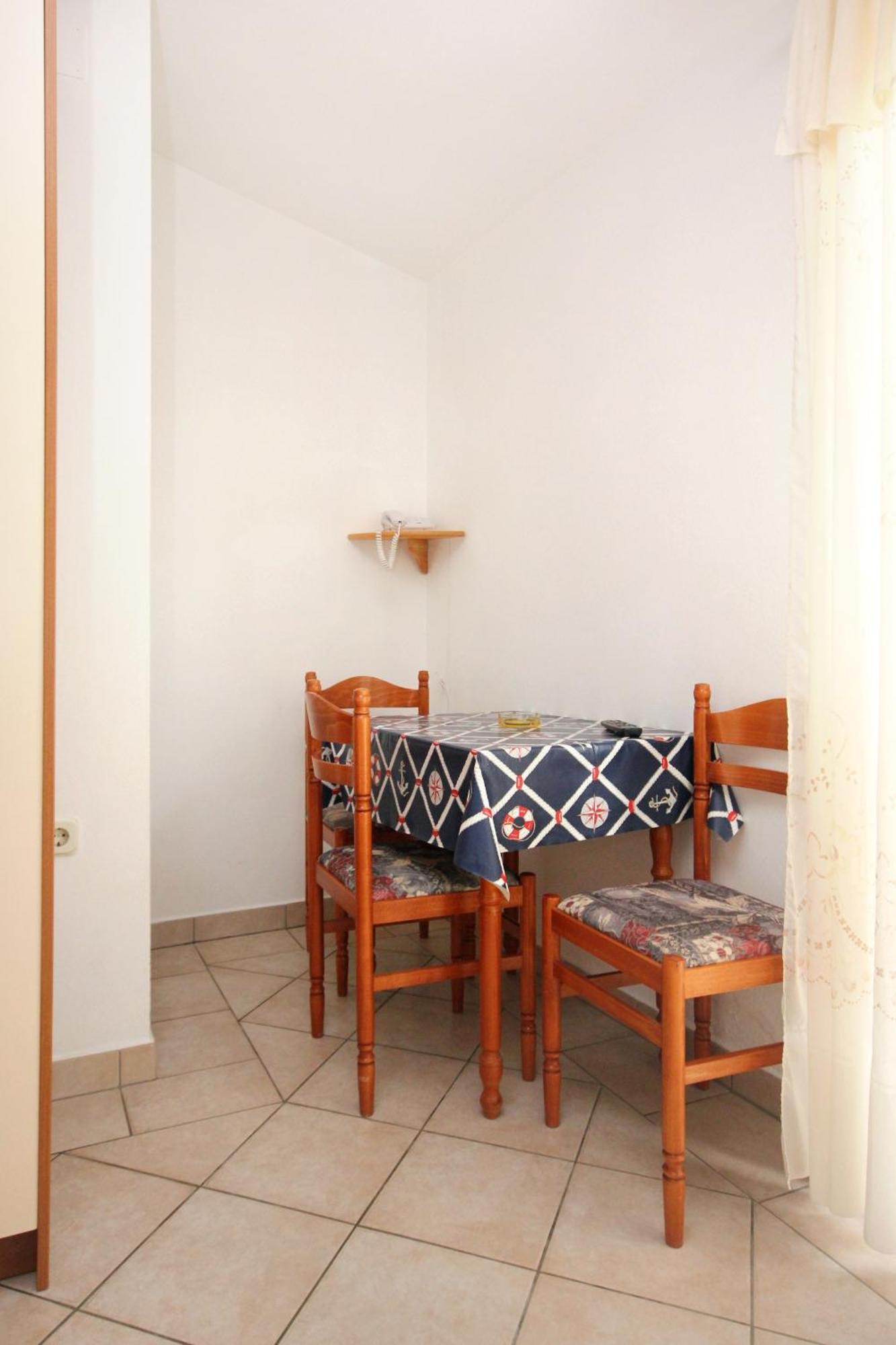 Apartments And Rooms By The Sea Pag - 3152 Pag Town Dış mekan fotoğraf
